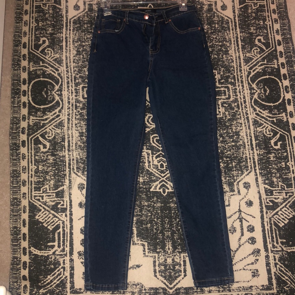 Forever 22 Dark Wash Skinny Jeans